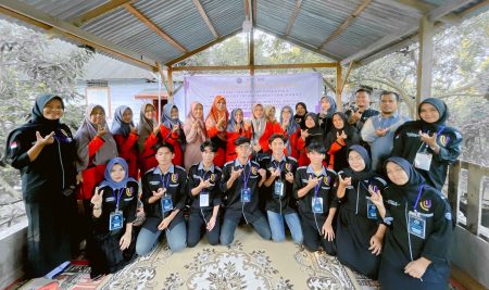Pengabdian Masyarakat Teknik Informatika UISB: Meningkatkan Potensi Pertanian Berbasis Teknologi Digital